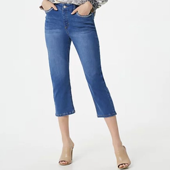 Denim & Co Easy Stretch Denim Cropped Slim Straight Jeans  11301 - Picture 1 of 2